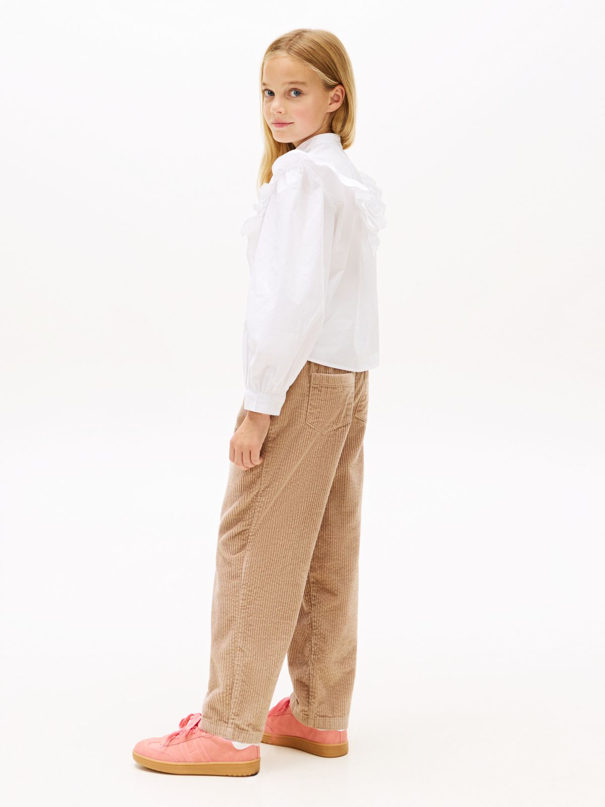 Essential Regular Fit Ruffle Balloon Sleeve Shirt — White