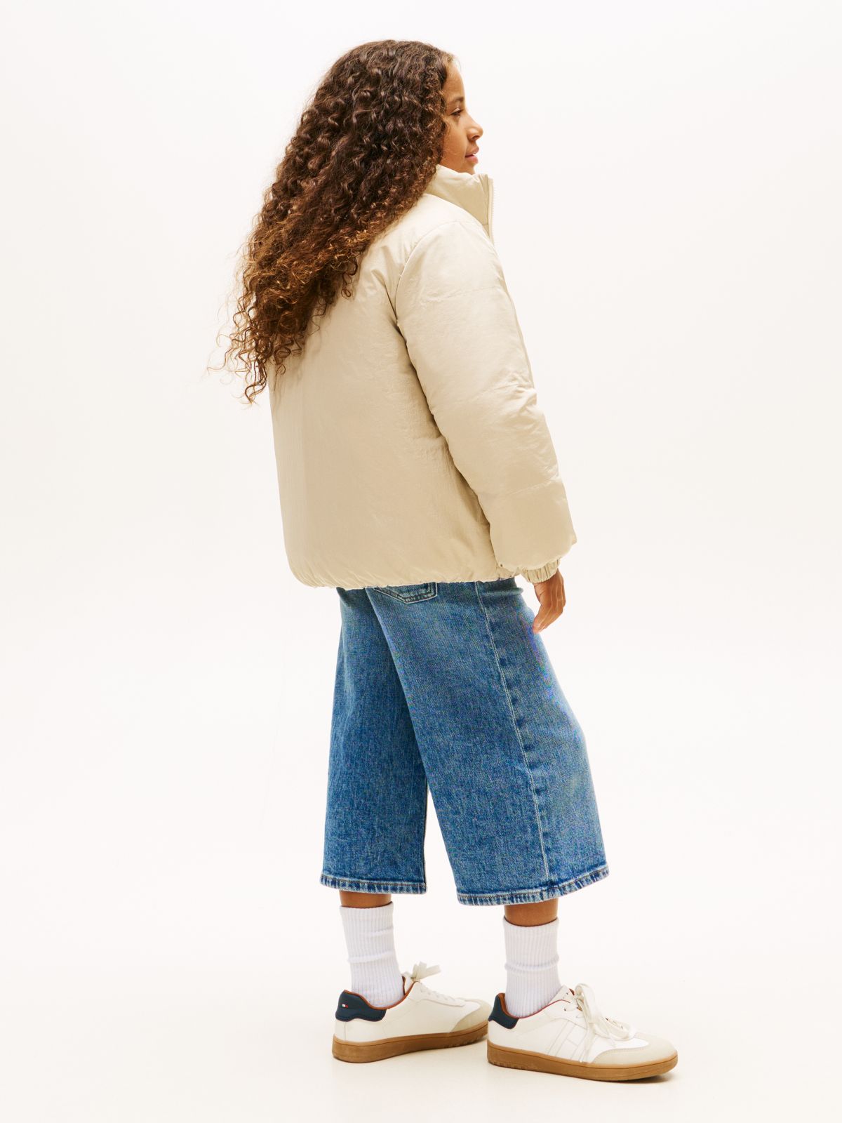 Floral Print Reversible Relaxed Puffer Jacket — White