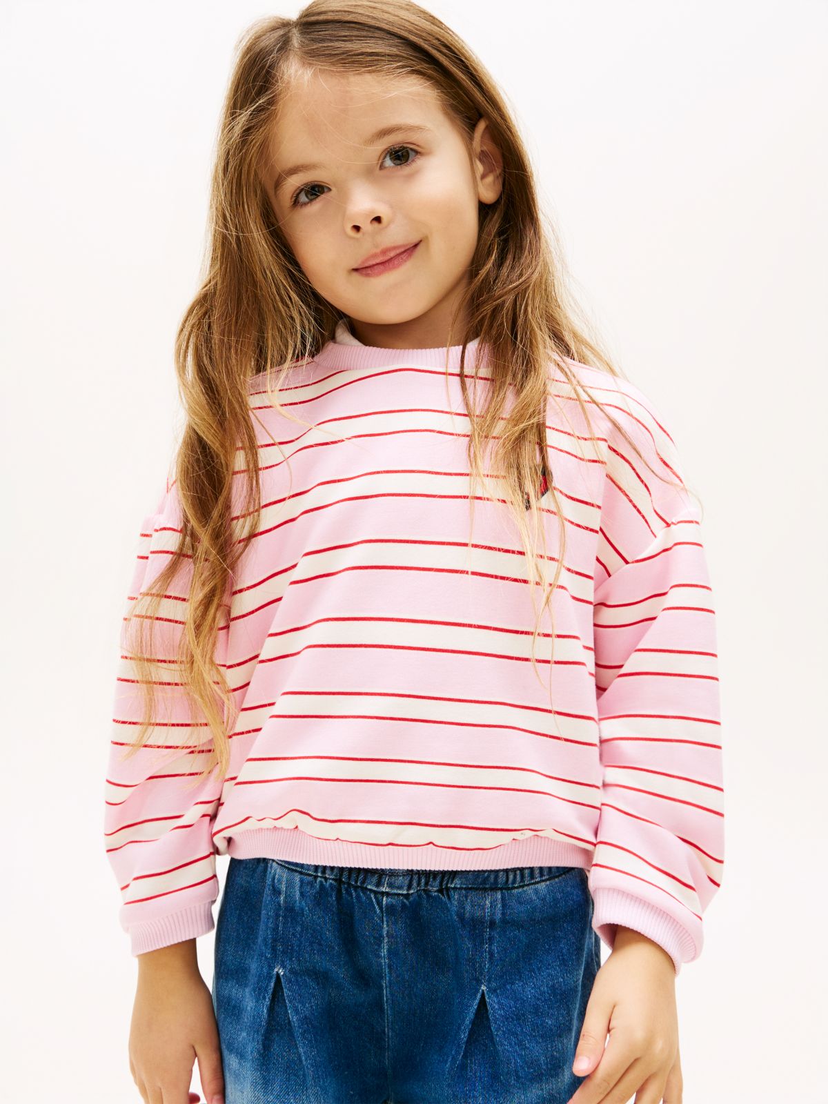 Smiley Heart Flag Relaxed Sweatshirt — Beige