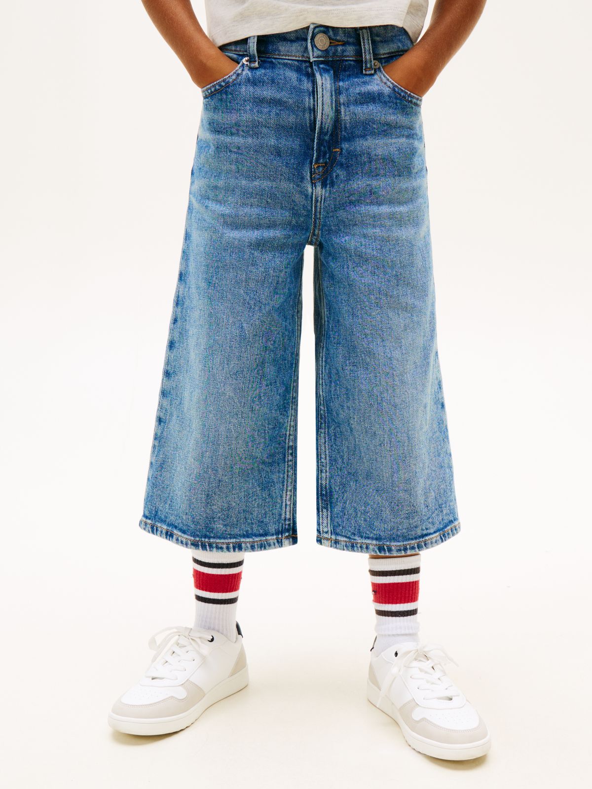Mabel Vintage Wash Wide Leg Jean Shorts — Blue