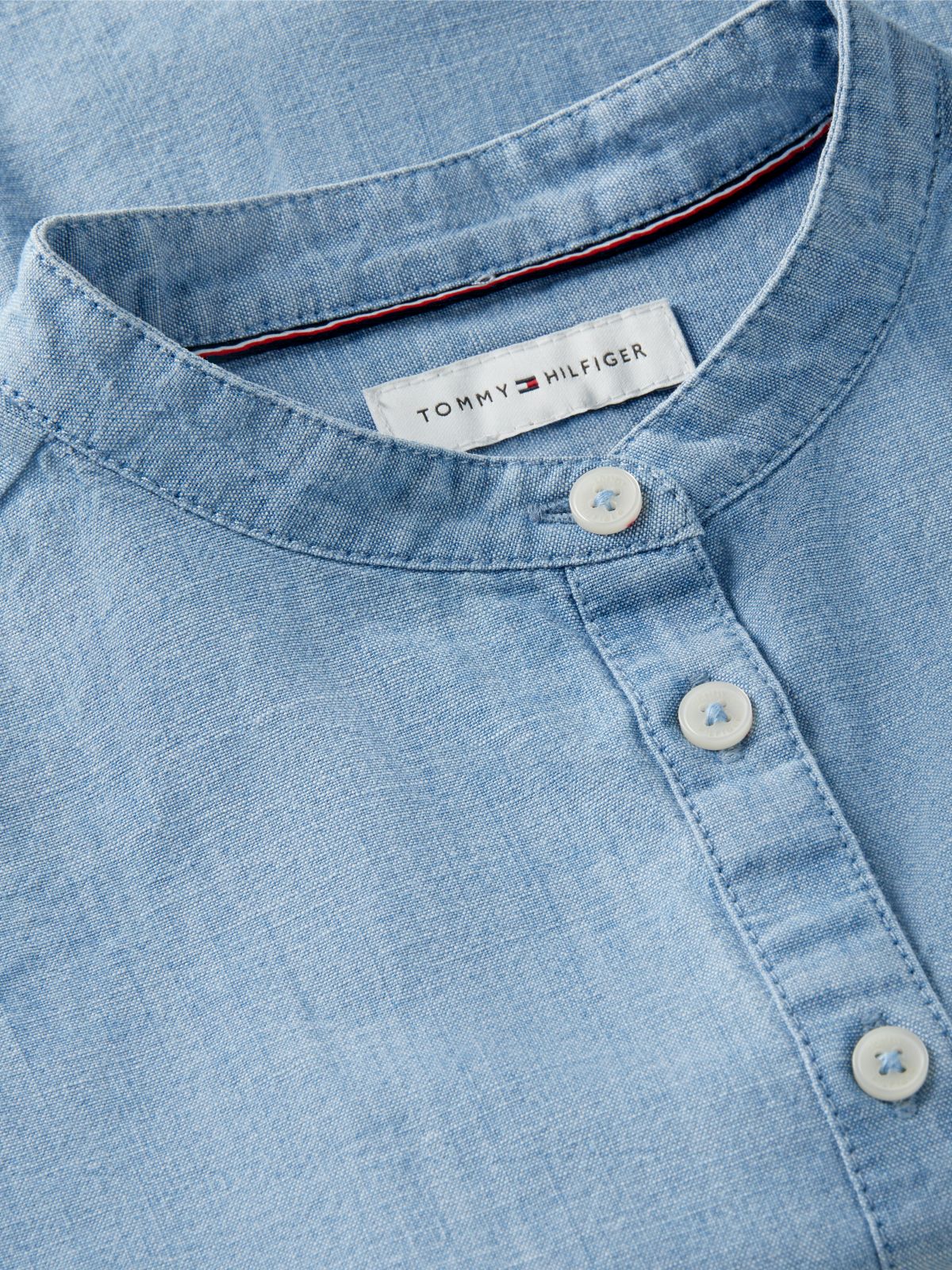 Relaxed Fit Logo Embroidery Chambray Shirt — Blue