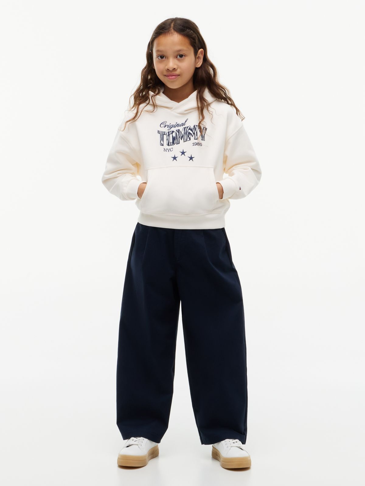Star Logo Relaxed Hoody — White