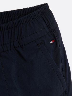 blauw cargobroek met geborduurde vlag voor baby's - tommy hilfiger