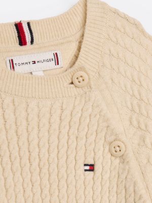 confezione regalo con tutina in maglia beige da neonato tommy hilfiger