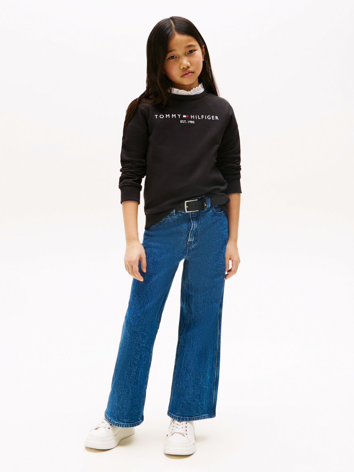 Essential Logo Sweatshirt — Black