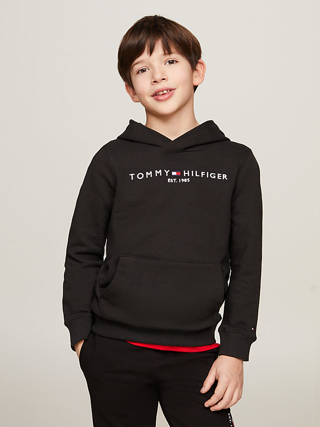 black essential hoodie van biologisch katoen voor kids unisex - tommy hilfiger