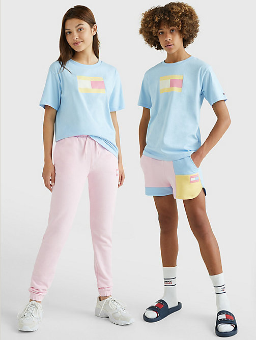 niebieski pastelowy t-shirt exclusive z bawełny dla kids unisex - tommy hilfiger