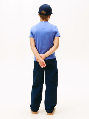t-shirt à col ras-du-cou et logo bleu pour enfants genre inclusif tommy hilfiger