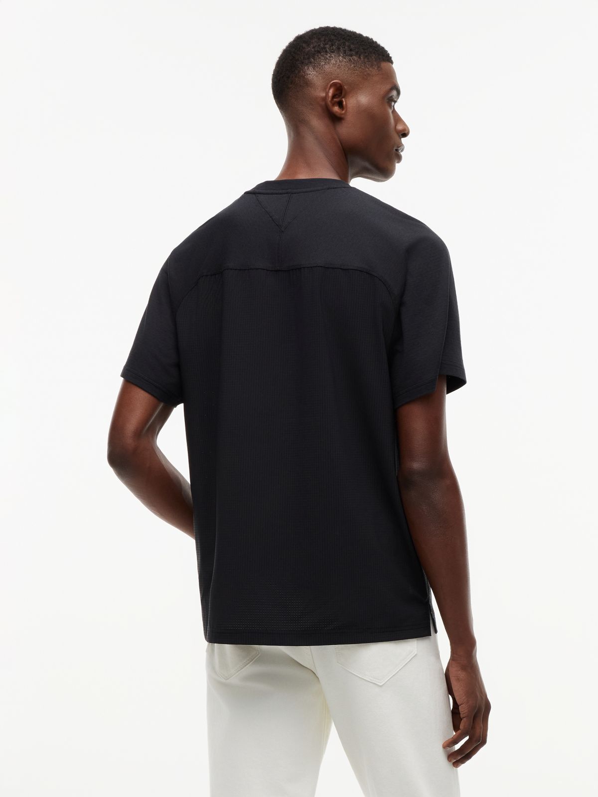 Tommy x U.S. Sail GP Team Tonal Logo Relaxed T-Shirt — Black