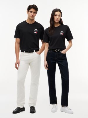 black th x cadillac formula 1® team logo t-shirt for adults gender inclusive tommy hilfiger