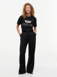TH x Cadillac Formula 1® Team Shield Logo T-Shirt — Black 4
