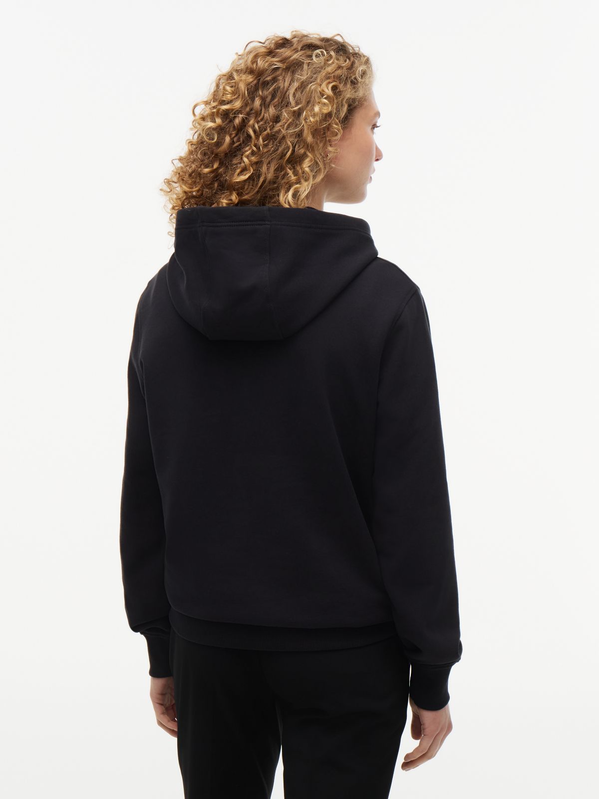 TH x Cadillac Formula 1® Team Flag Graphic Hoody — Black