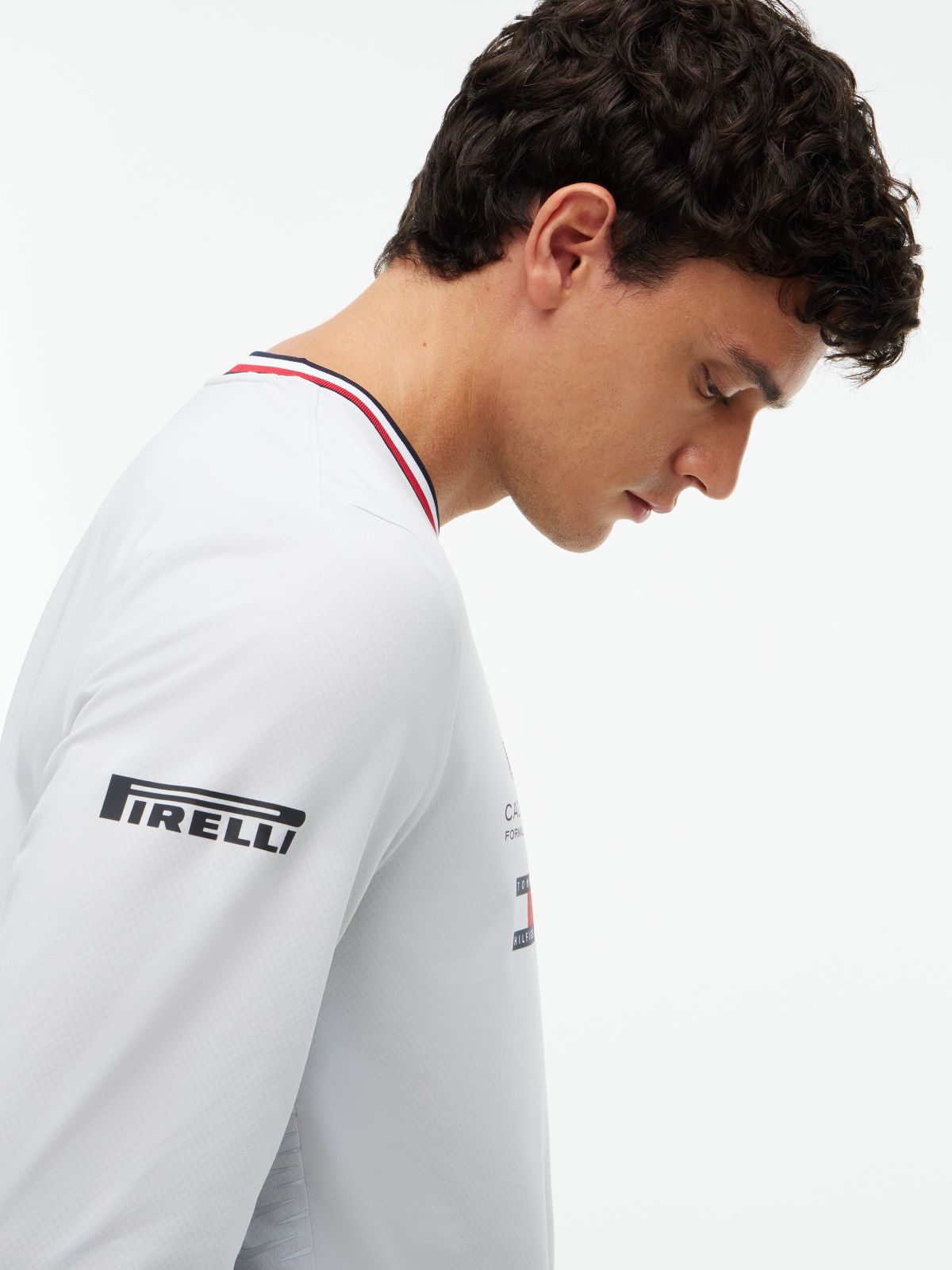 TH x Cadillac Formula 1® Team Chevron Long Sleeve T-Shirt — Grey