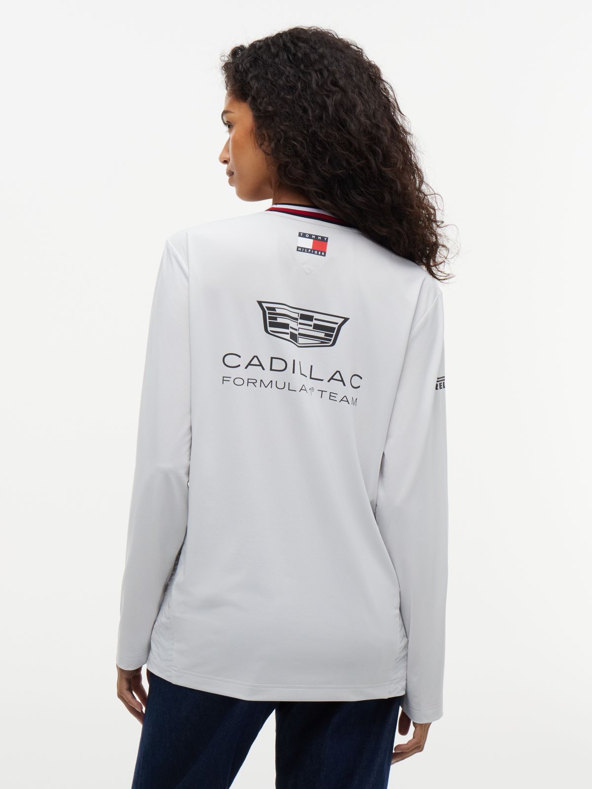 TH x Cadillac Formula 1® Team Chevron Long Sleeve T-Shirt — Grey