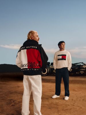 white th x cadillac formula 1® team flag graphic jumper for adults gender inclusive tommy hilfiger