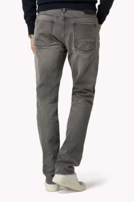 Men's Straight Leg Jeans | Tommy Hilfiger®