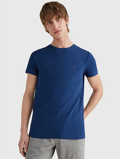 t-shirt ajusté à drapeau brodé bleu pour hommes tommy hilfiger