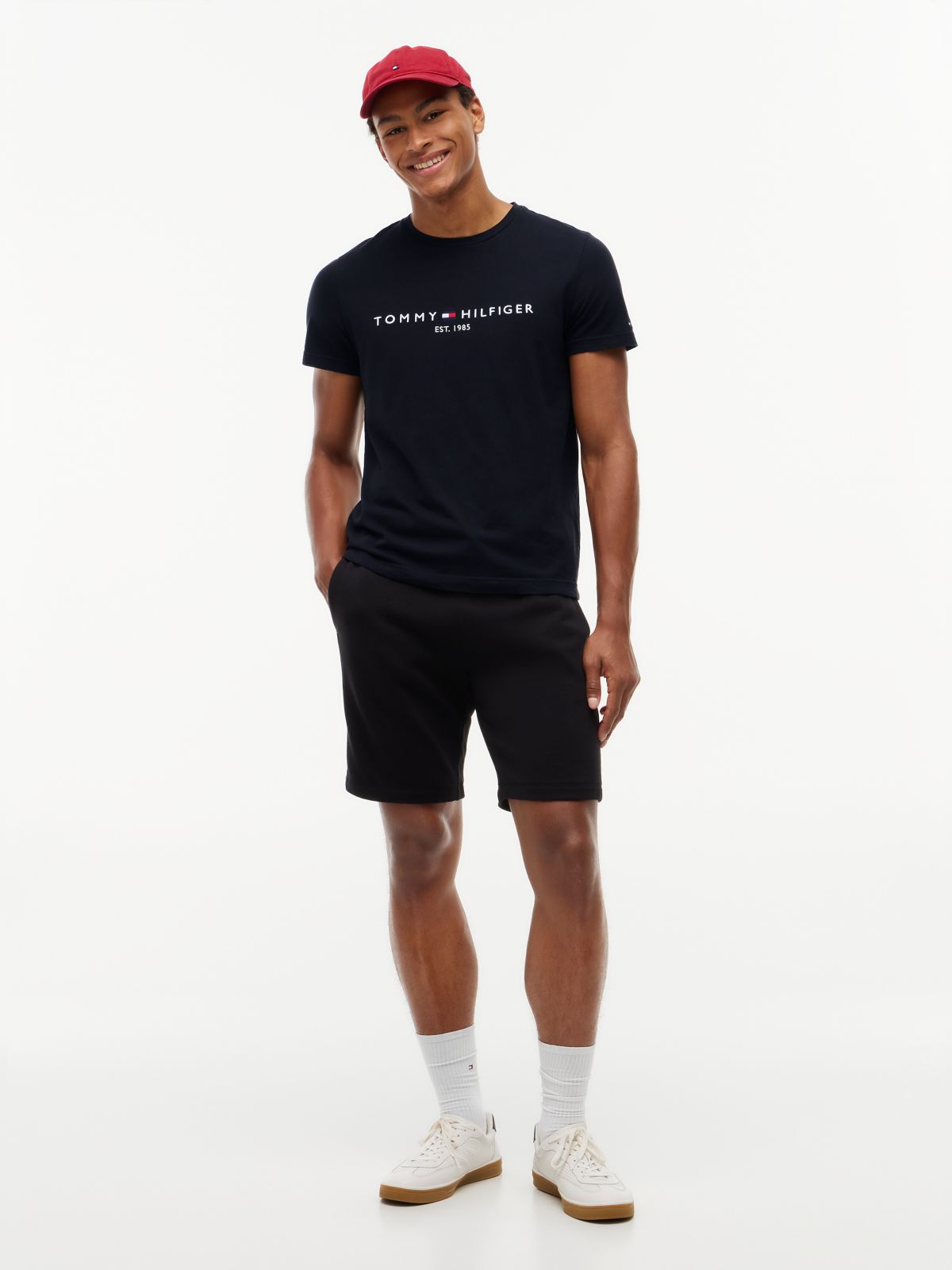 Tommy Hilfiger Logo T-Shirt — Black