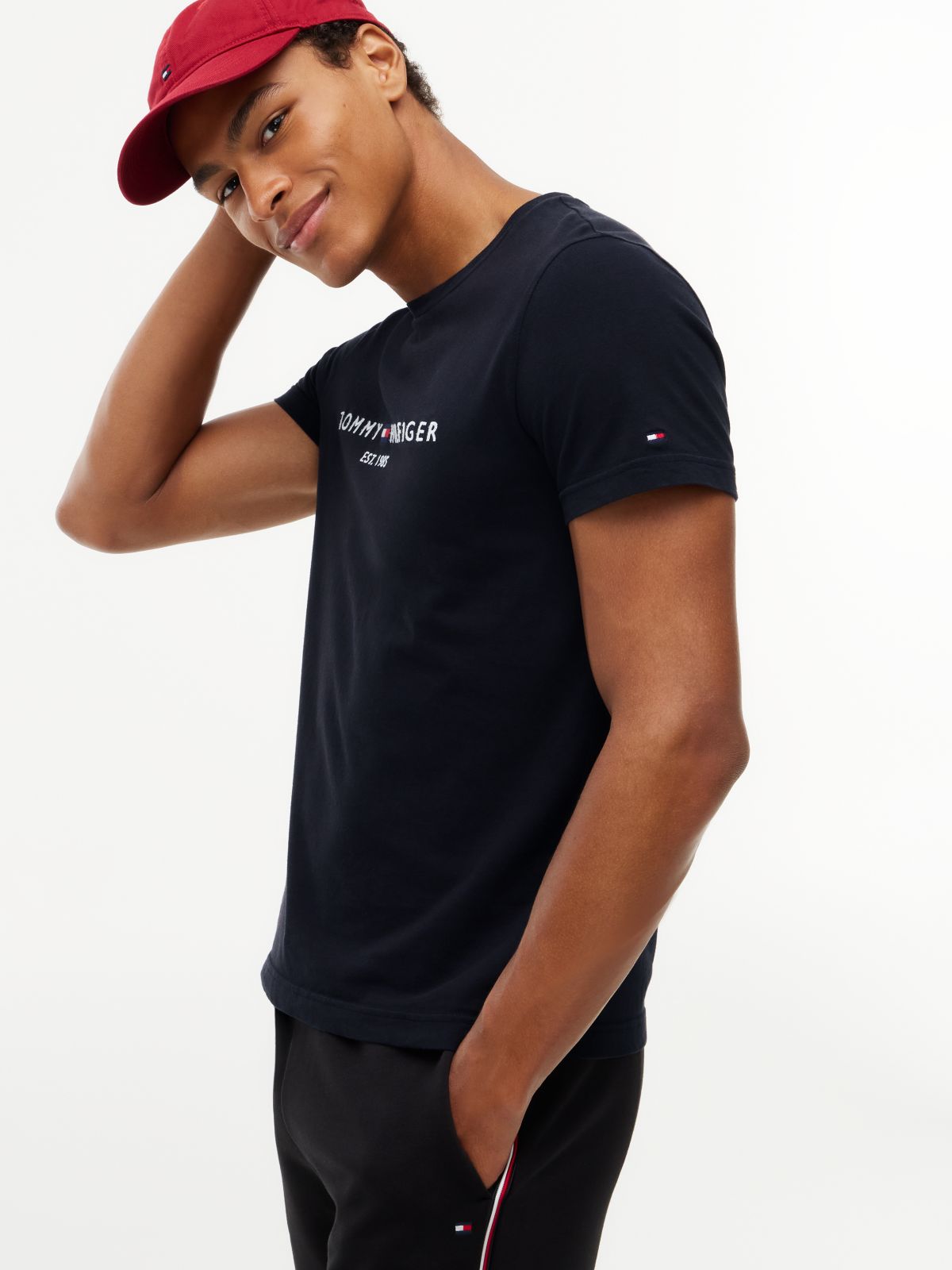 Tommy Hilfiger Logo T-Shirt — Black