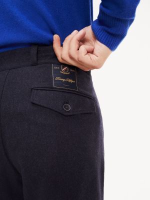 tommy hilfiger store locator