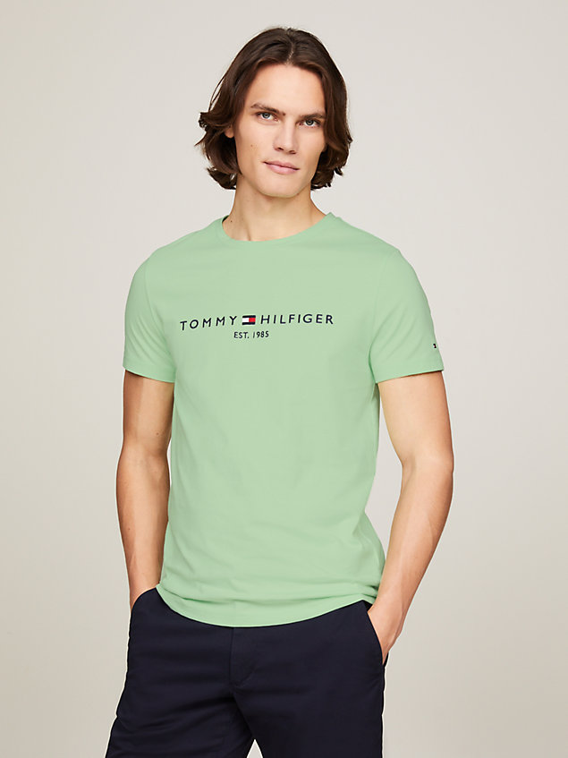 green slim fit t-shirt mit logo-stickerei für herren - tommy hilfiger