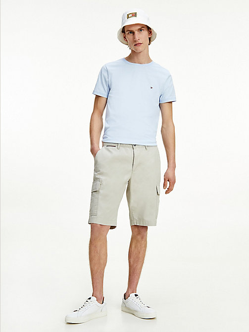 beige lightweight organic cotton cargo shorts for men tommy hilfiger
