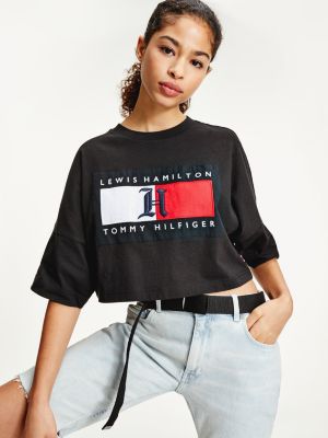 tommy cropped t shirt