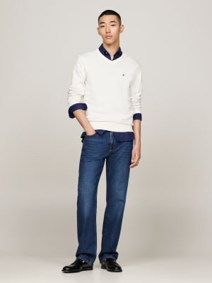 white pullover mit v-ausschnitt und flag-stickerei für herren - tommy hilfiger