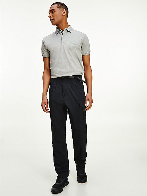 black th signature cargo trousers for men tommy hilfiger