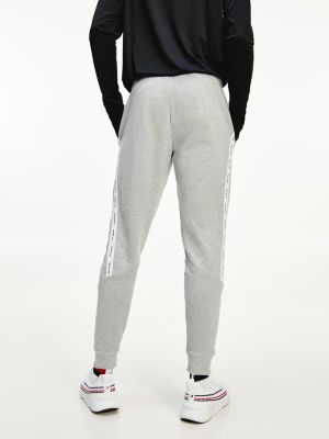 tommy hilfiger cuffed joggers