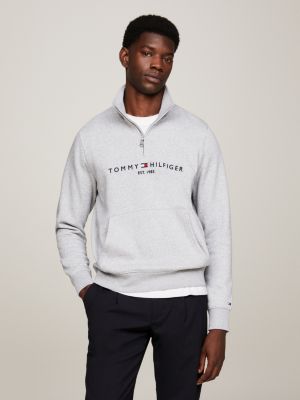 TOMMY HILFIGER men's Embroidered Tommy Logo Fleece Quarter Zip Pullover  Sweatshirt, Khaki, S at  Men's Clothing store