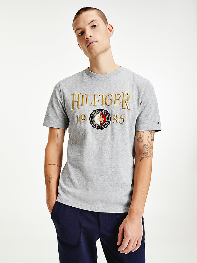 grey icons relaxed fit t-shirt for men tommy hilfiger