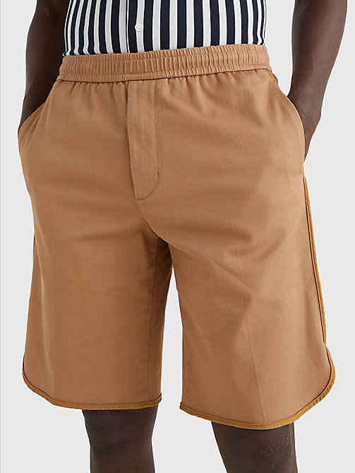 brown murray wide fit twill shorts for men tommy hilfiger