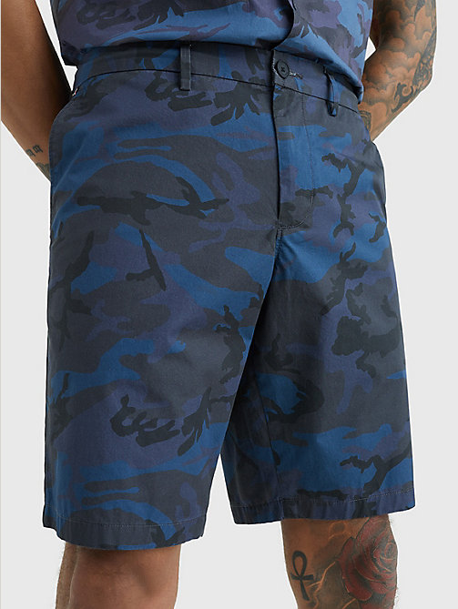 blue harlem relaxed camo print chino shorts for men tommy hilfiger