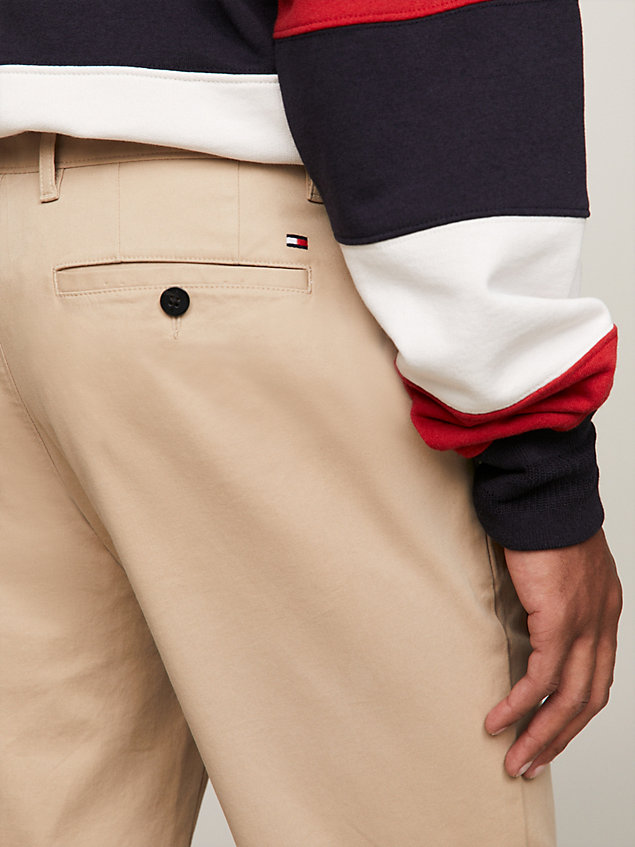 pantalon standard denton essential beige pour hommes tommy hilfiger