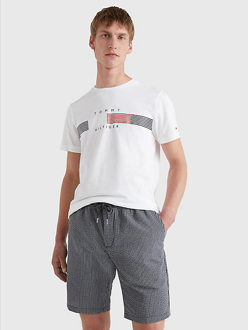 t-shirt à logo signature blanc pour hommes tommy hilfiger