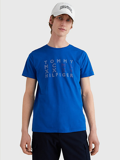 t-shirt emblématique à logo texte bleu pour men tommy hilfiger