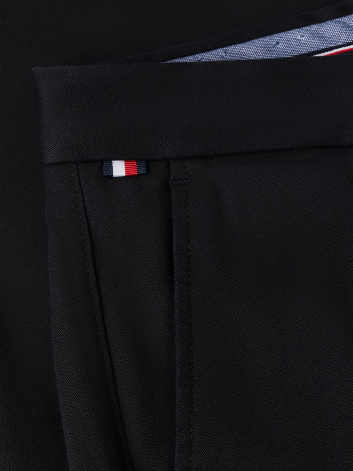 1985 Denton Slim Straight Leg Chinos — Black