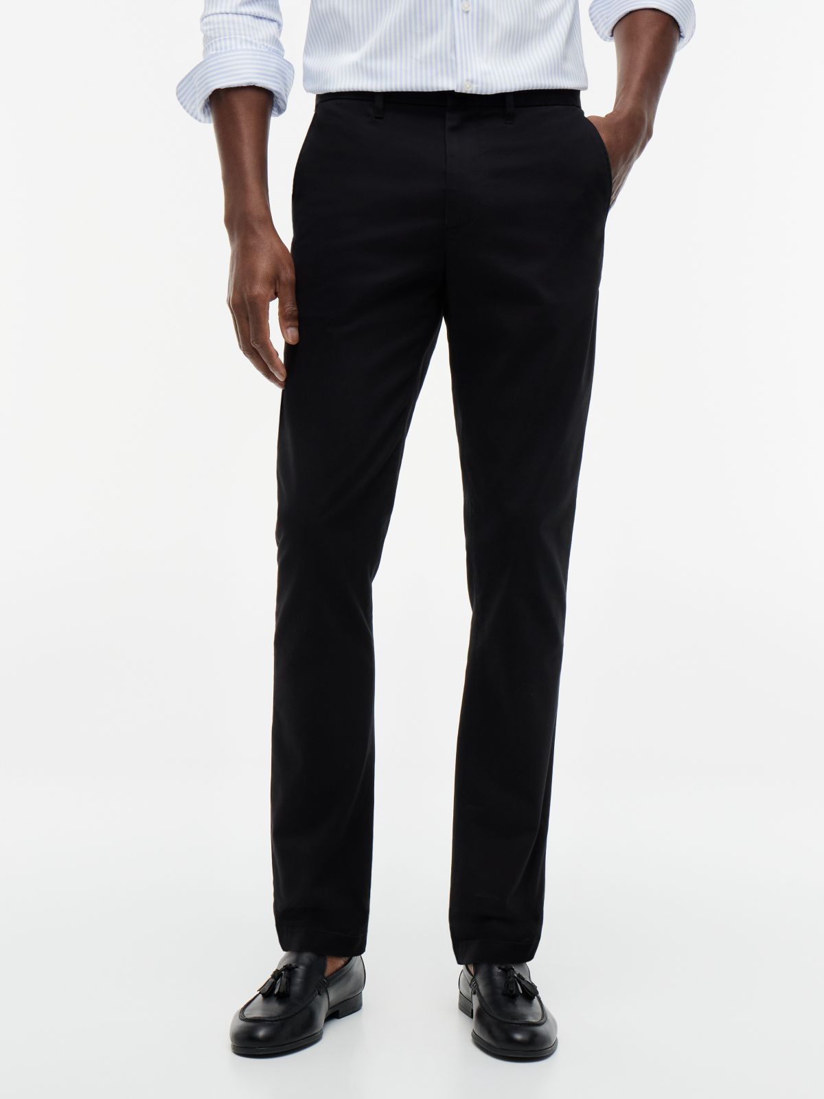 1985 Bleecker Slim Chinos — Black