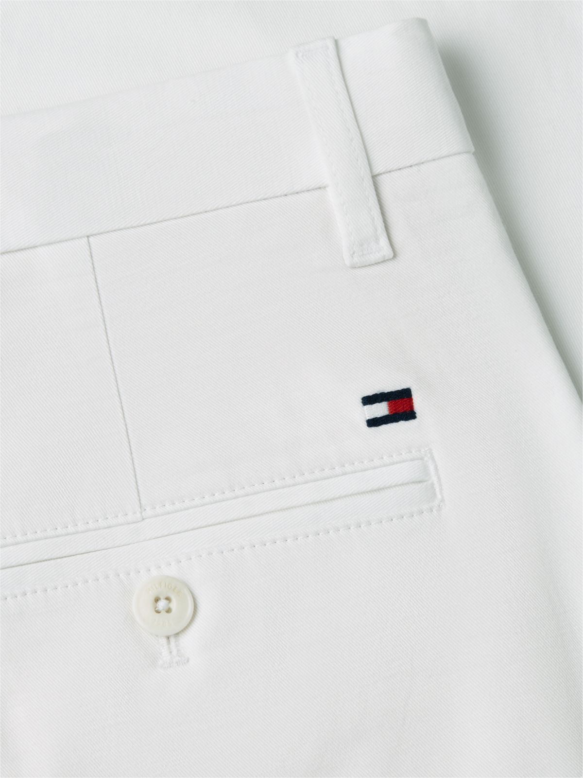 1985 Bleecker Slim Chinos — White