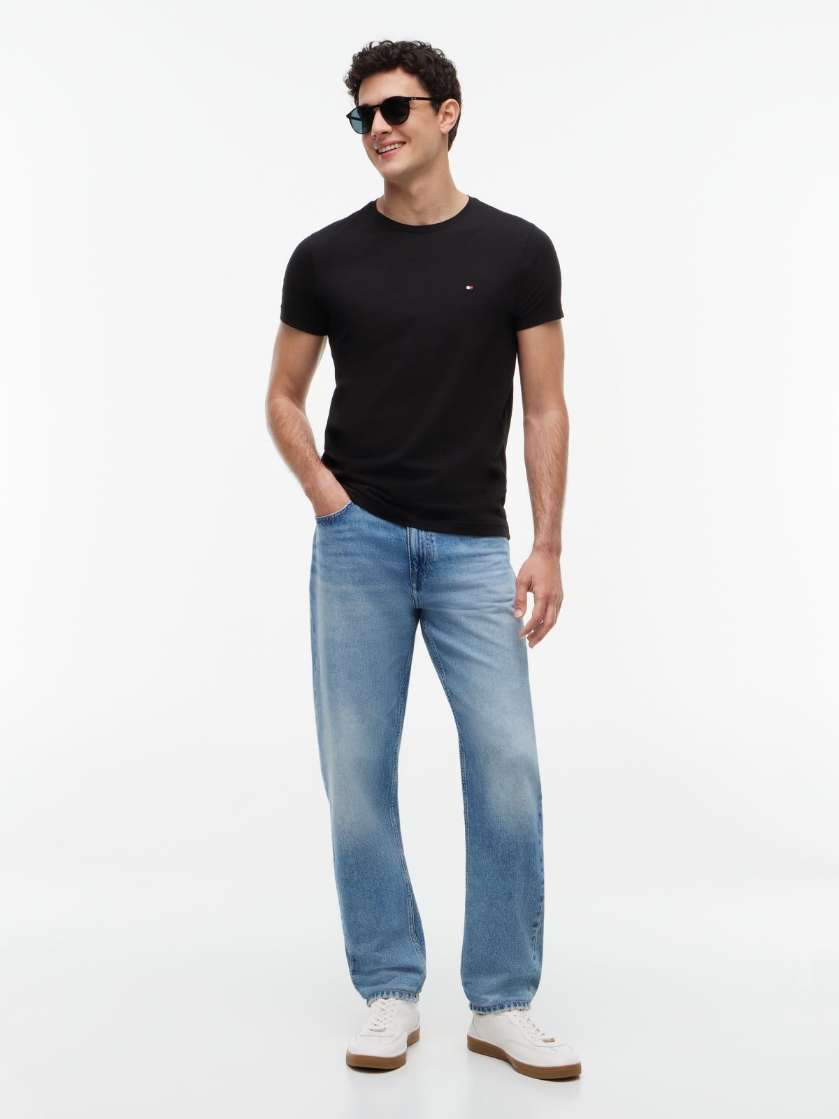 Extra Slim Fit T-Shirt — Black