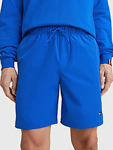 niebieski sportowe szorty treningowe essential dla mężczyźni - tommy hilfiger