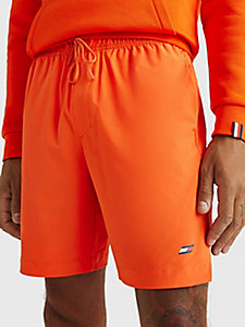 orange sport essential training-shorts für herren - tommy hilfiger