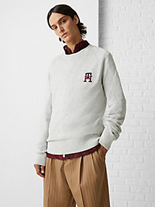 grey th monogram supima relaxed jumper for men tommy hilfiger