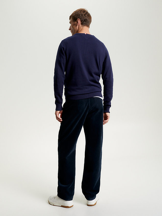 blue regular fit pullover mit v-ausschnitt für herren - tommy hilfiger