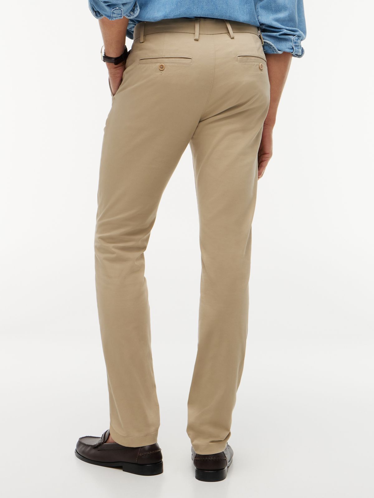 Bleecker Slim Fit Chinos — Beige