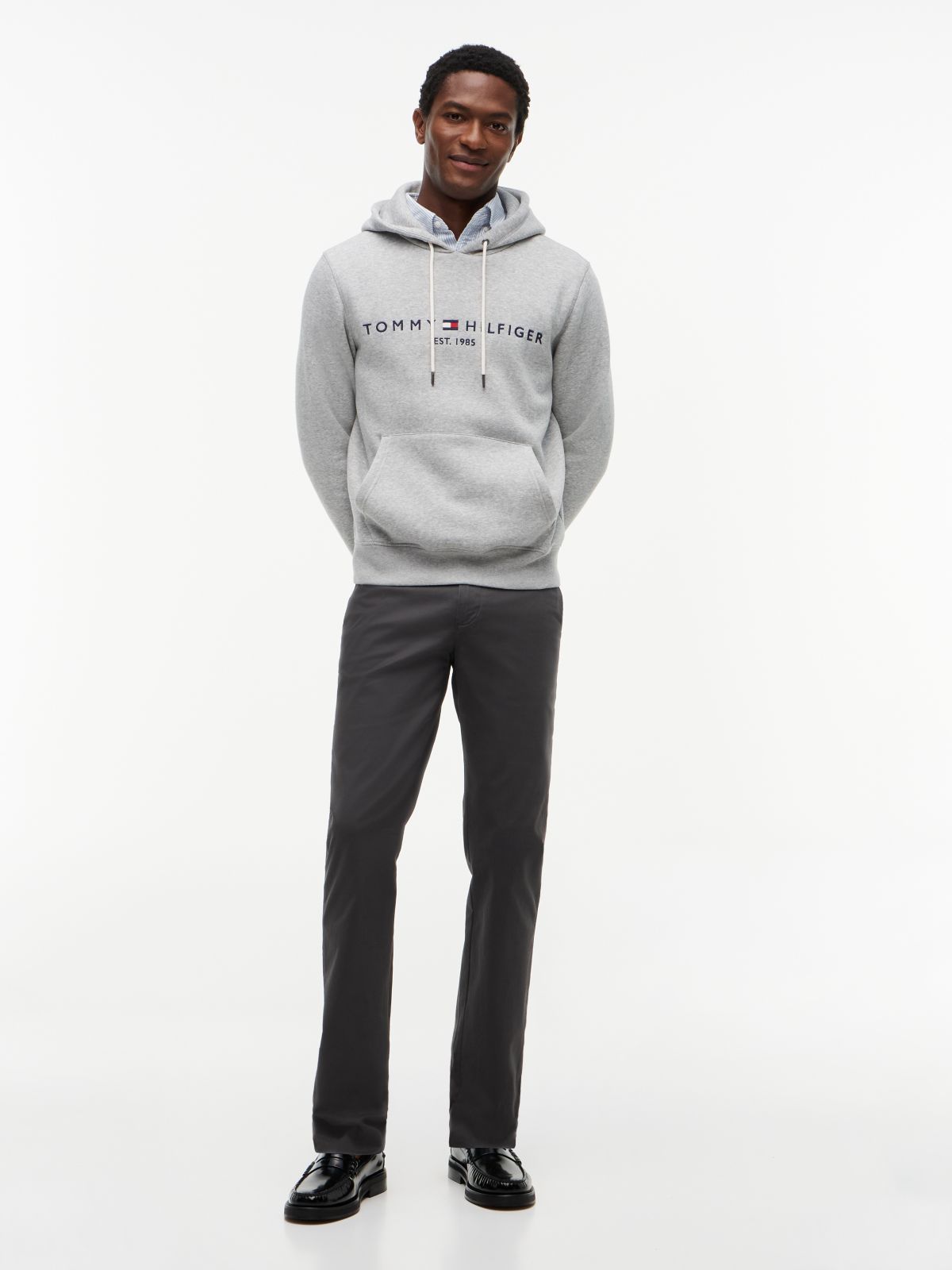 1985 Denton Slim Straight Leg Chinos — Grey