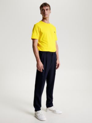 Black and yellow shop tommy hilfiger shirt