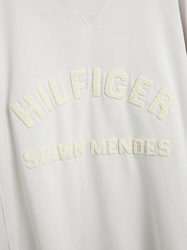WEATHERED WHITE Tommy Hilfiger x Shawn Mendes sweatshirt met appliqué voor heren TOMMY HILFIGER