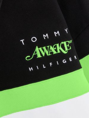white tommy x mercedes-amg f1 x awake ny rugbyshirt met vlag voor heren - tommy hilfiger